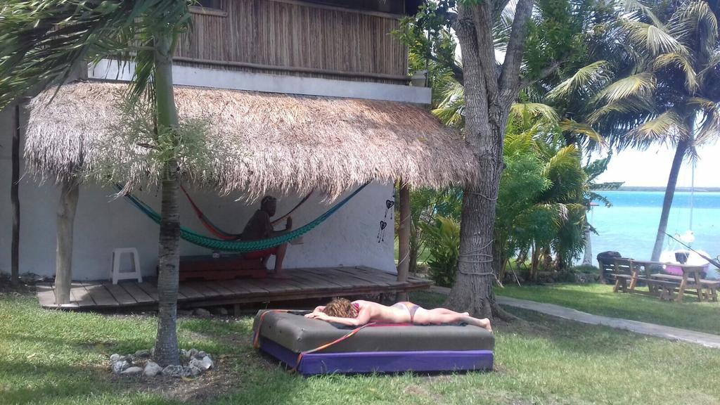 Bacalar Casa Lahar Hostel Bagian luar foto