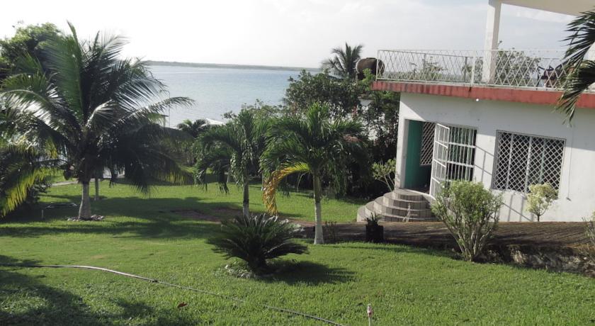 Bacalar Casa Lahar Hostel Bagian luar foto