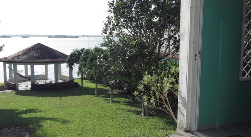 Bacalar Casa Lahar Hostel Bagian luar foto