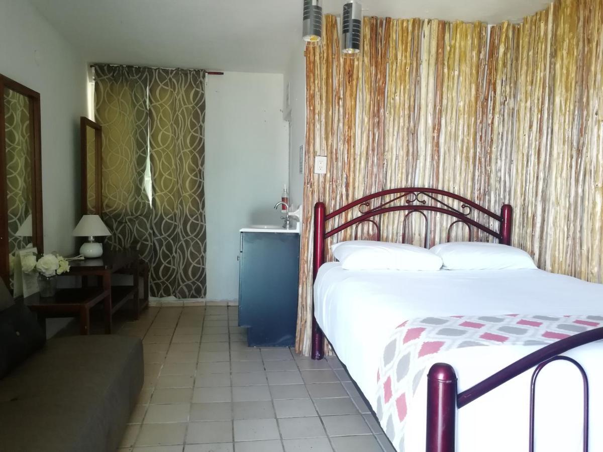 Bacalar Casa Lahar Hostel Bagian luar foto