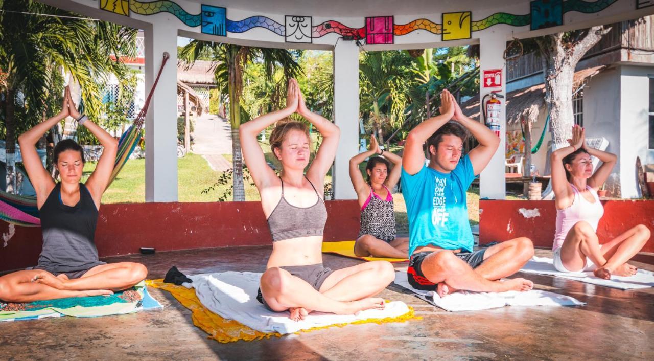 Bacalar Casa Lahar Hostel Bagian luar foto